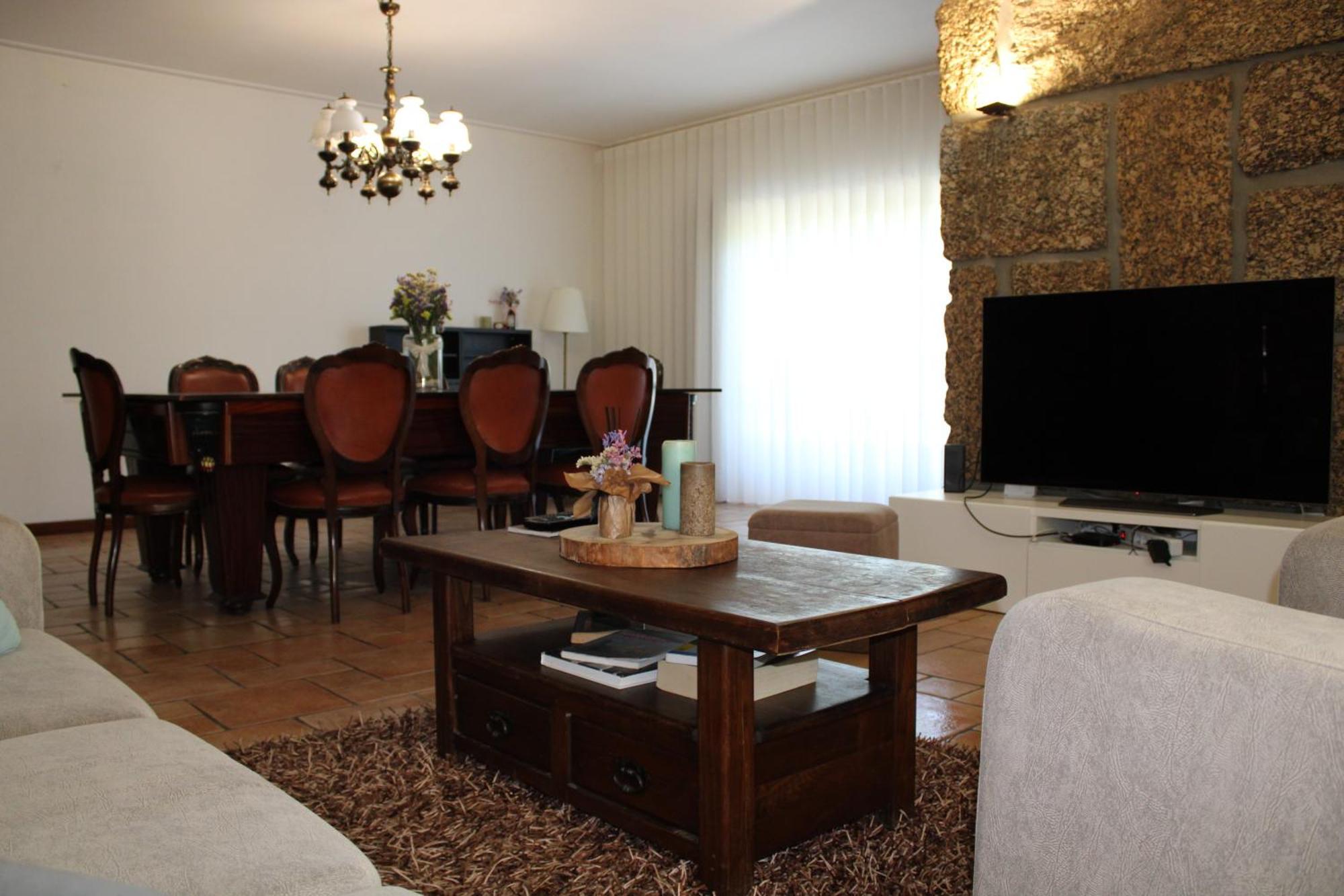 The Oak'S Wolf-Country House Fafe Buitenkant foto